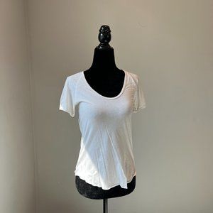 ✨ 2/$10 Aritzia Wilfred White T-Shirt